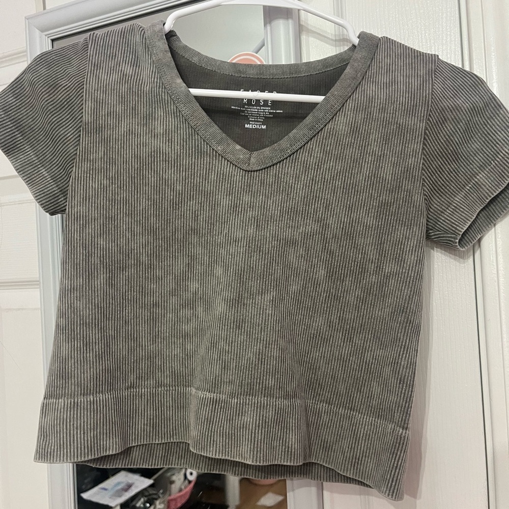 Muse Gray Short Sleeve Women's Top